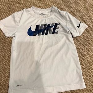 Nike White and Blue Dri-FIT Short Sleeve Tee